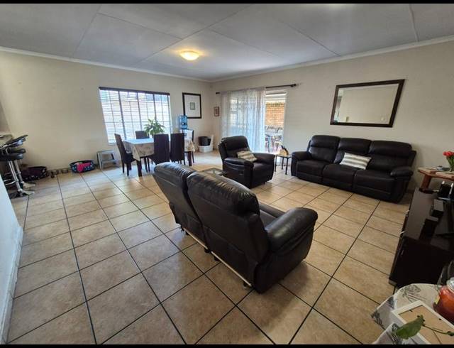 3 BEDROOM CLUSTER FOR SALE IN NEW REDRUTH